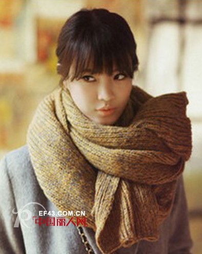 冬季防寒保暖围巾搭配 女士毛线围巾搭配