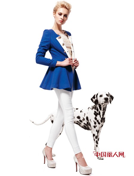 女士休闲外套  呢子外套是首选