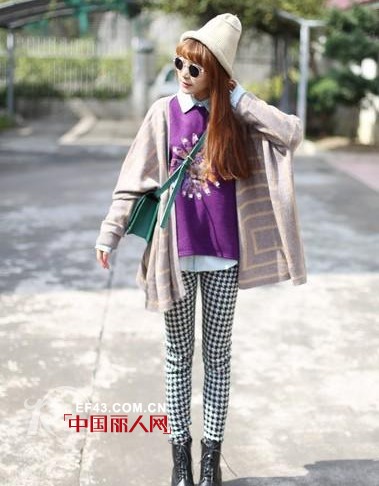 冬日即保暖又显瘦装扮 毛衣外套显身材