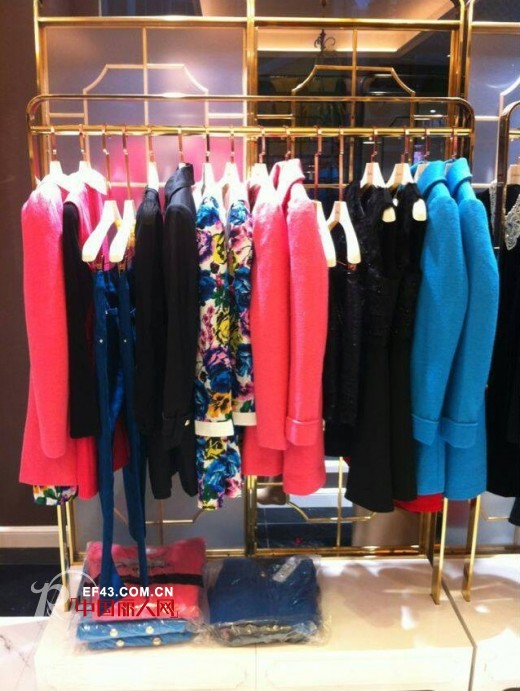 OUNINA欧妮纳以全新第三代店铺形象入驻四川达州