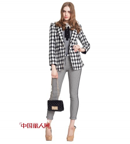 唐嫣教你怎么装扮出百变通勤女王范