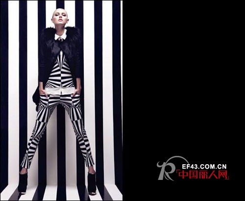 黑白搭配 黑白条纹衣服搭配