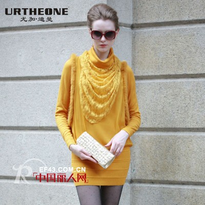 告别死板 长款毛衫内搭入冬秀身材