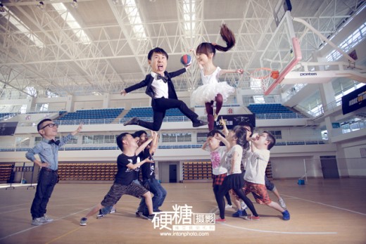 80后搞笑创意婚纱照推荐