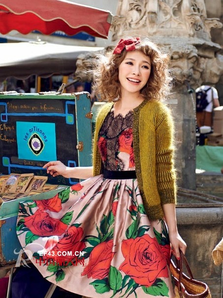 2013秋冬流行元素 印花元素亮相告别沉闷季节