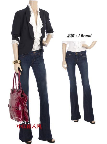 喇叭裤怎么什么样的上衣才最般配?