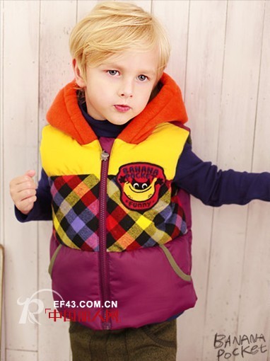 BANANA POCKET - 芭拿娜服酷/坏猫