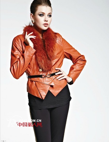 冬天穿橙色好看吗 橙色配什么颜色好