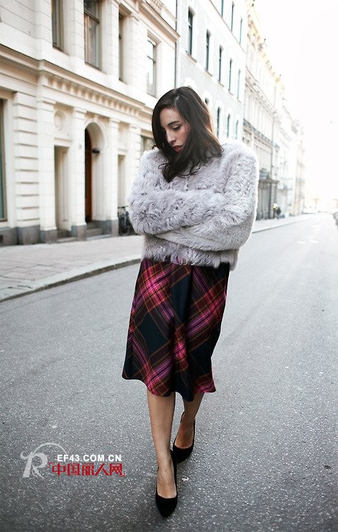 哥大女生潮流之选 时尚圈死忠苏格兰格纹复活