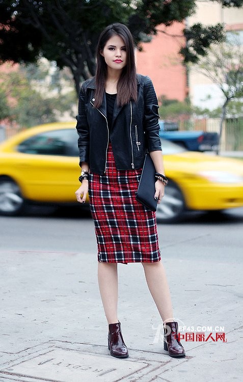 哥大女生潮流之选 时尚圈死忠苏格兰格纹复活