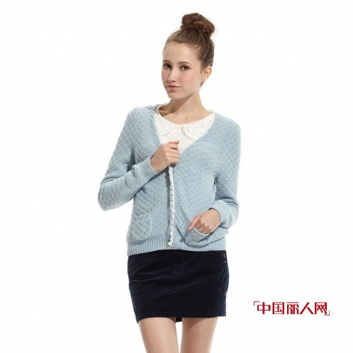 美邦女装新款针织衫搭配 糖果色清纯百搭