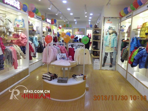 虹猫蓝兔咸阳新店开业首日业绩飘红 轻松突破万元