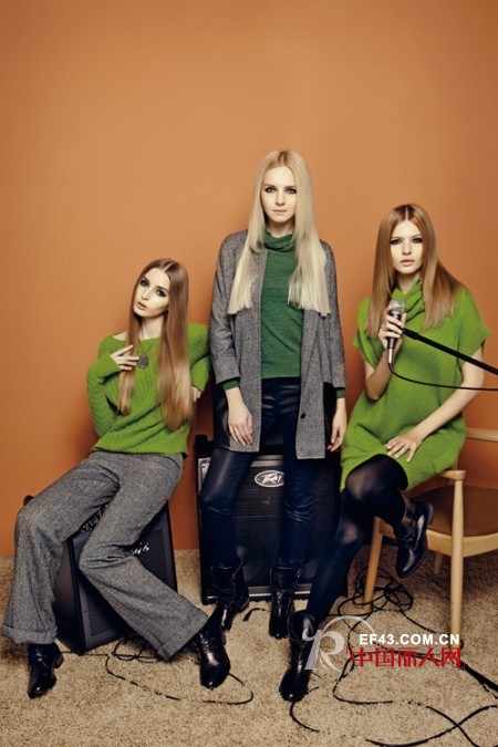 衣服如何穿搭 糖果色衣服的内外搭配