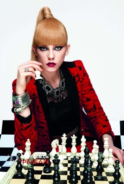 银色记忆中畅想未来主义 舒朗旗下品牌醉酷2013冬季新品发布