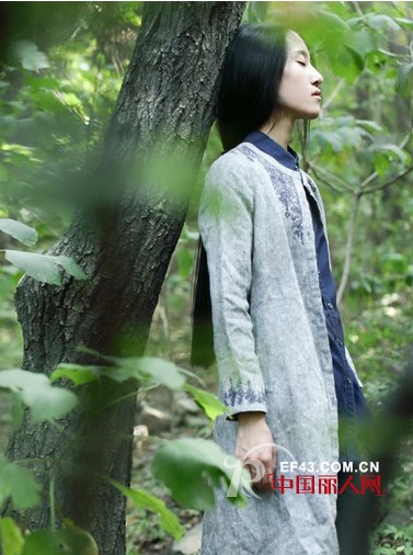 小香风刺绣棉服复古风 绣花盘扣毛呢大衣各种搭