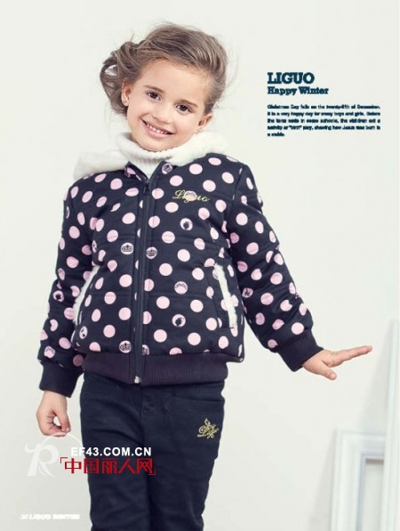 波点哪种款式最好看 波点服装搭配