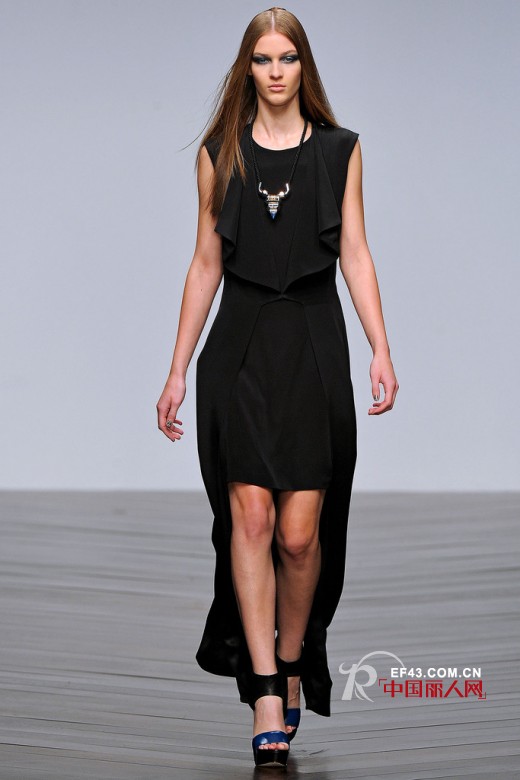 Jean-Pierre Braganza 2013秋冬女装黑色拼接外在美