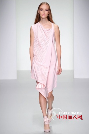 Jean-Pierre Braganza   2014春夏无规则裁剪女装