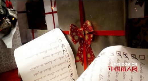 CASA DE BLANURI MG圣诞橱窗设计