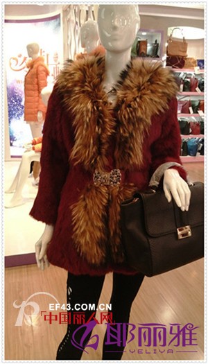 耶丽雅冬装推荐 伴你温暖共度降温天