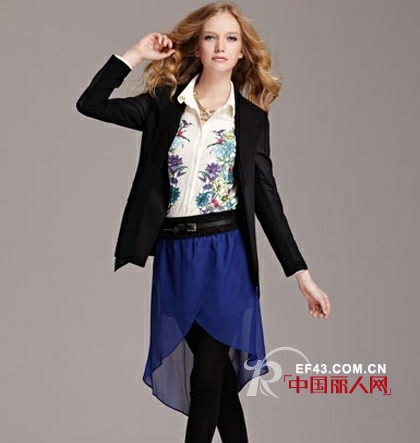 折扣店的衣服流行吗 最近流行什么女装款式