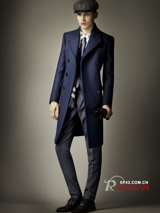 英伦风格男装大衣搭配 街拍聚会最in品