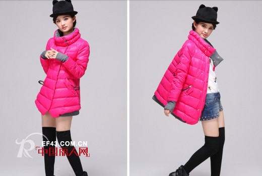 桃红色羽绒服好看吗 羽绒服该怎么搭配好看