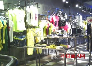 热烈祝贺艾丽莎深圳龙华人民路新店盛大开业