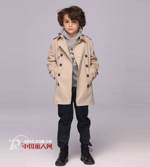 唯路易欧式童装 打造典雅时尚童年生活