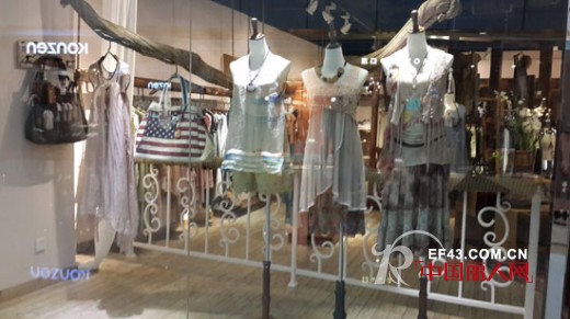 木子衣芭（MOCI HIPAA）女装2013最新店铺形象图展示