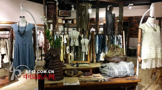 木子衣芭（MOCI HIPAA）女装2013最新店铺形象图展示