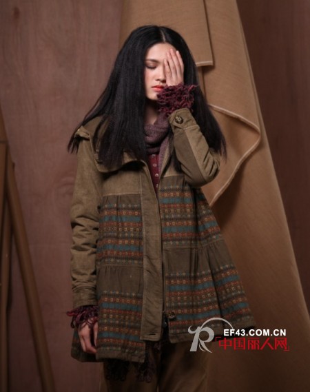 外套怎么搭配好看 森系女装怎么穿好看