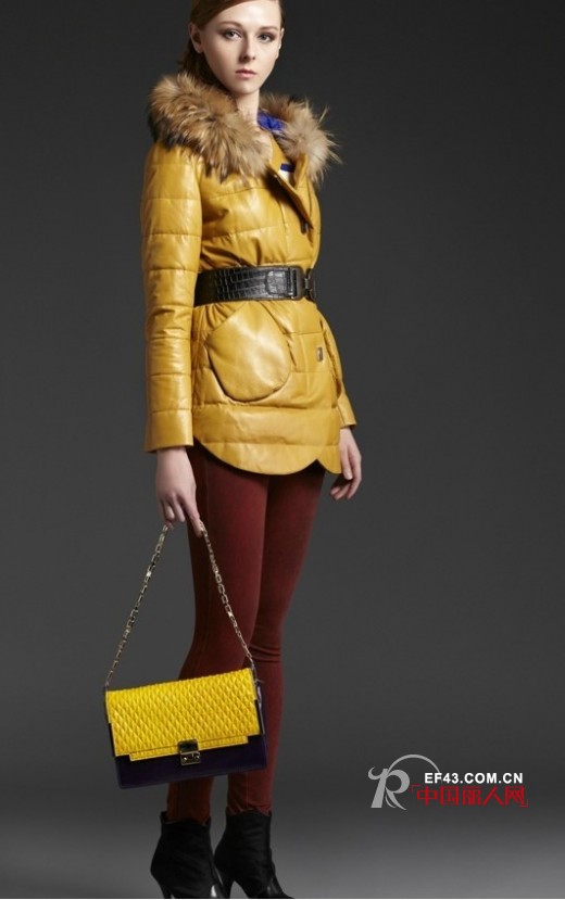 最新款棉衣全面上市 教你棉衣怎么搭配