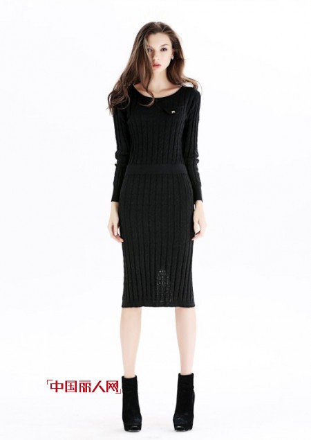 冬季什么款式比较显瘦 针织长裙款式穿出苗条好身材