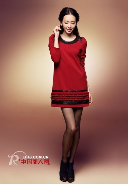 冬天连衣裙怎么穿 最流行的连衣裙搭配