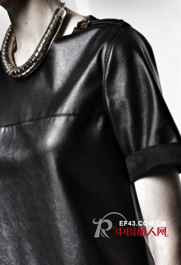 服装色彩的搭配原理与技巧