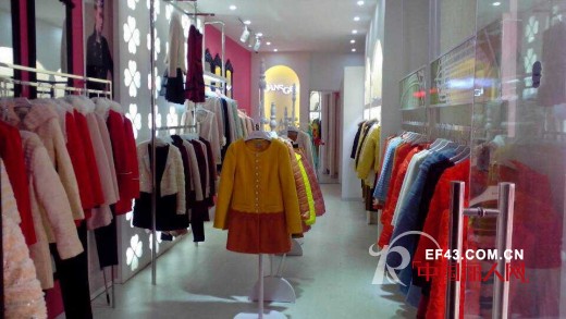 恭祝丹诗格尔女装上海浦东长岛路专卖店盛大开业