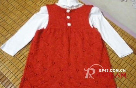 手工编织公主针织裙的方法