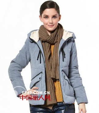 波司登羽绒服官网推荐2013新款图片