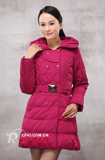 鸭鸭羽绒服怎么样  鸭鸭羽绒服2013新款图片