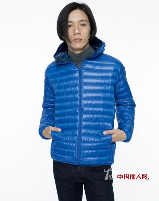 优衣库高级轻型羽绒服推荐