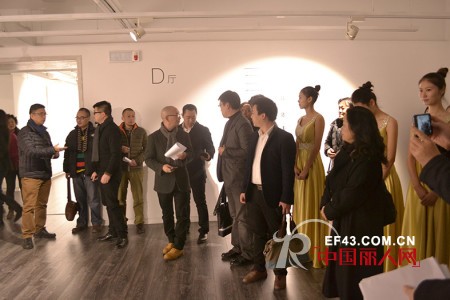 “金苑杯”首届中国时装画大展武汉展开幕及展览