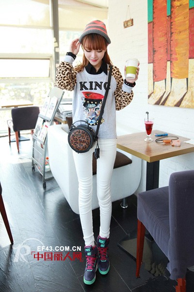 豹纹款式怎么搭配 豹纹装搭配