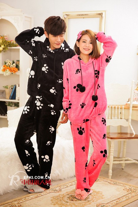 家居服有情侣装吗 珊瑚绒家居服好吗