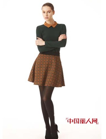 冬季连衣裙怎么搭配 连衣裙打底好看吗