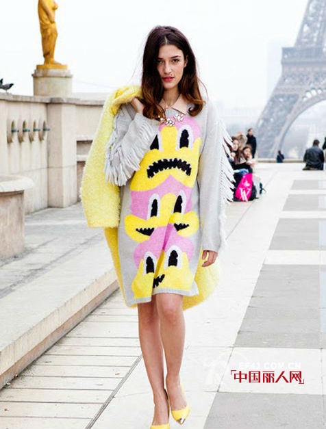 古怪针织衫搭配 个性年代的时尚单品