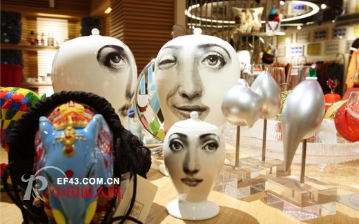 东方风雅颂 北京华贸EP雅莹之家华彩启幕