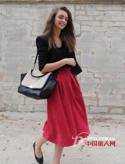 圣诞节服装装扮 红色系圣诞节装扮