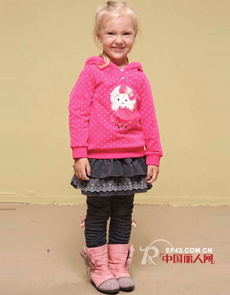 孩子服装该怎么搭配 节日的服装该怎么搭配