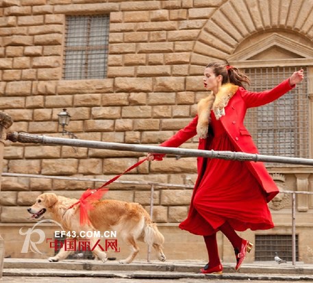 红色开运装  充满喜气洋洋正能量